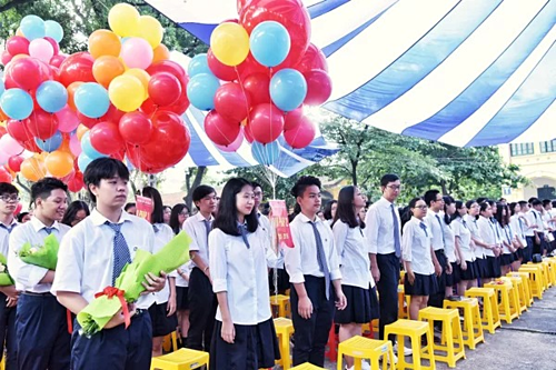 Học sinh trường THPT Chu Văn An (Hà Nội) trong lễ khai giảng năm học 2018-2019. Ảnh: Giang Huy