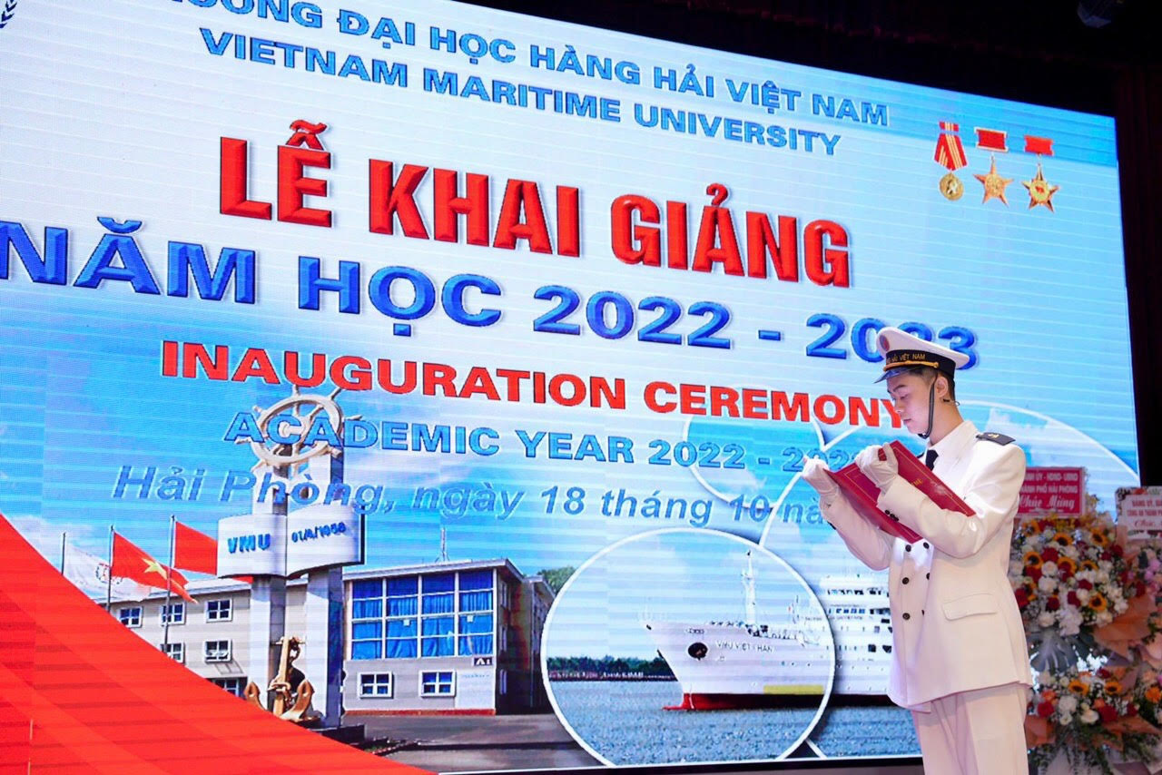 Trường Đại học Hàng hải Việt Nam khai giảng năm học mới - Ảnh 3.