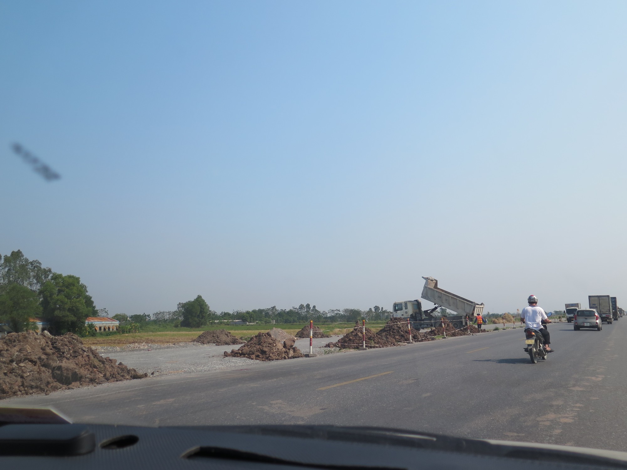 Dự án mở rộng đường tại Hà Nam bảo đảm ATGT sơ sài, &quot;báo động đỏ&quot; tai nạn giao thông - Ảnh 5.