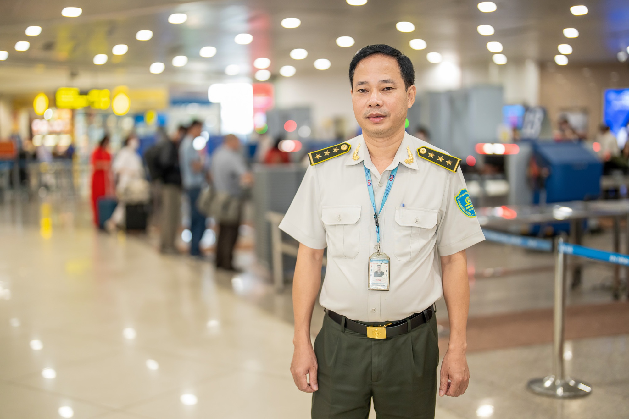 Chuyện &quot;đánh án&quot; gay cấn ở sân bay Nội Bài tìm lại tài sản cho khách   - Ảnh 12.