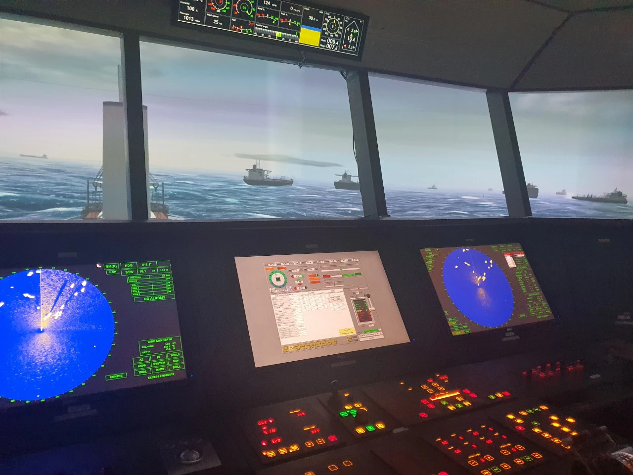 Kỹ năng điều khiển tàu VR-SB an toàn khi thời tiết biển nguy hiểm - Ảnh 4.