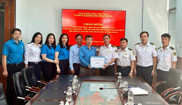 Công đoàn GTVT Việt Nam tổ chức tập huấn công tác công đoàn năm 2022 khu vực phía Nam - Ảnh 4.