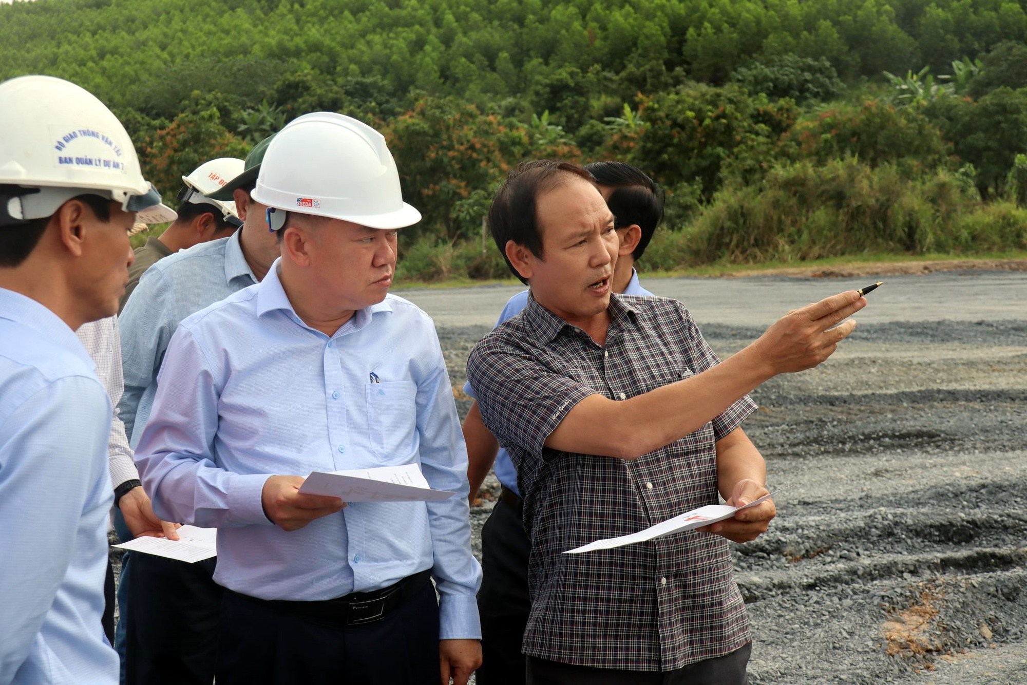 Cao tốc Vân Phong - Nha Trang sẽ khởi công vào ngày 1/1/2023 - Ảnh 1.