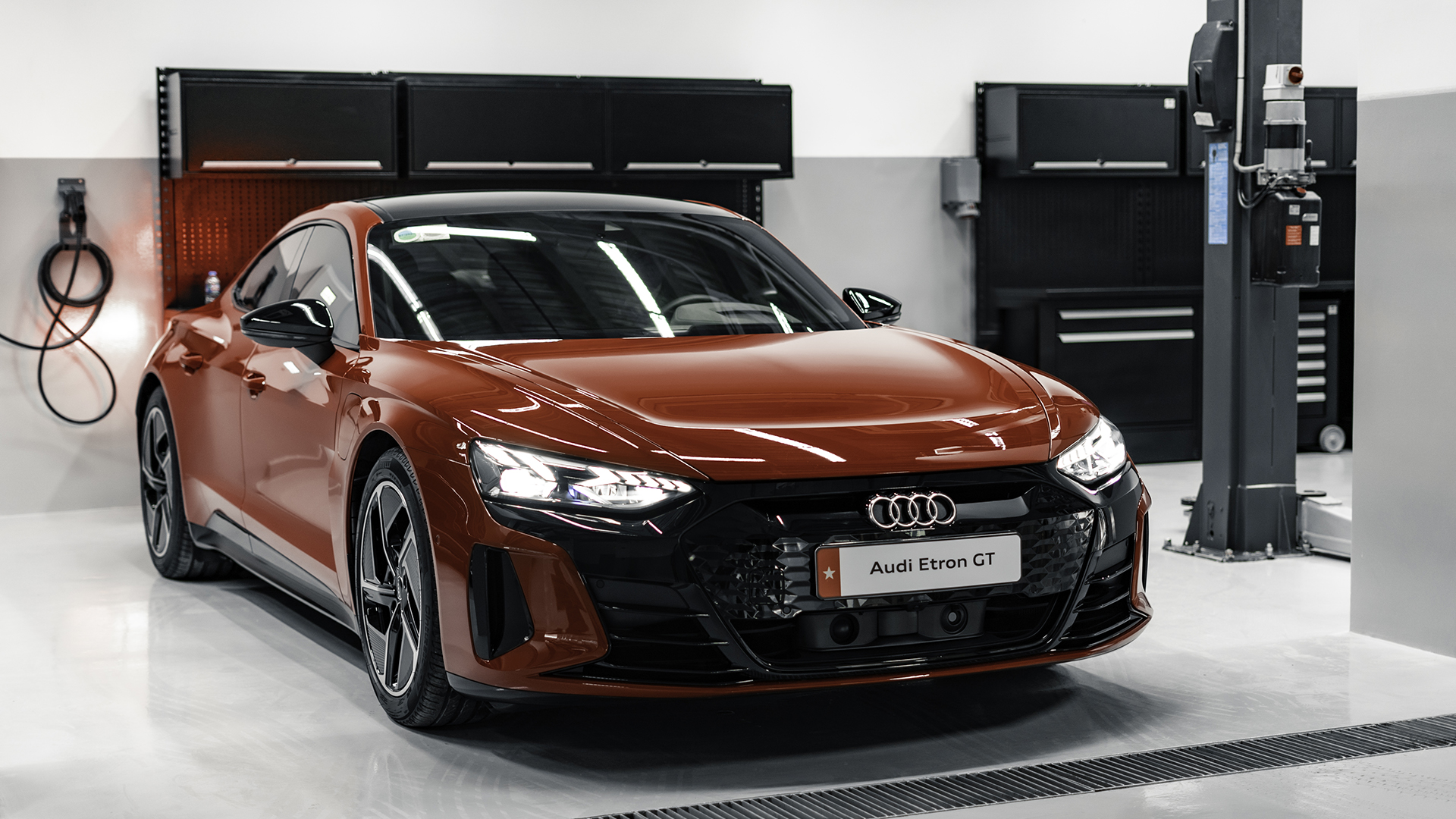 Audi e-Tron quattro 2022