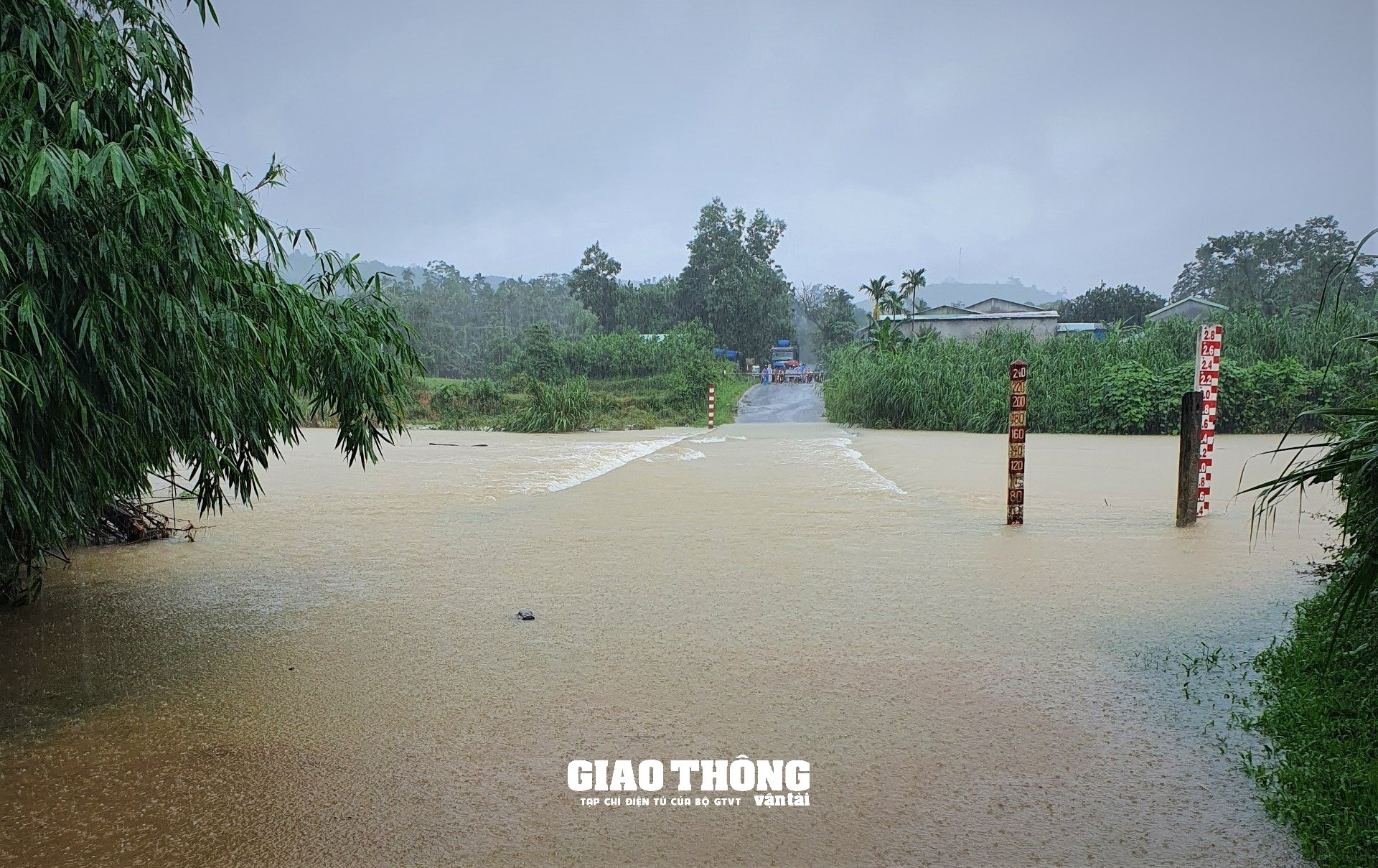 Ngành GTVT các tỉnh miền Trung sẵn sàng phương án ứng phó mưa bão số 4 - Ảnh 3.