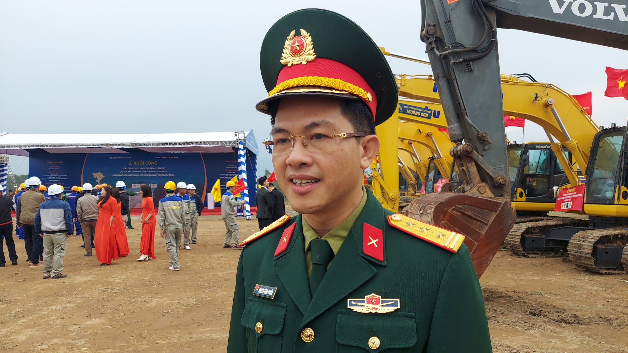 Nhà thầu quyết tâm rút ngắn tiến độ cao tốc Bùng - Vạn Ninh gần 9,4 nghìn tỷ đồng - Ảnh 6.