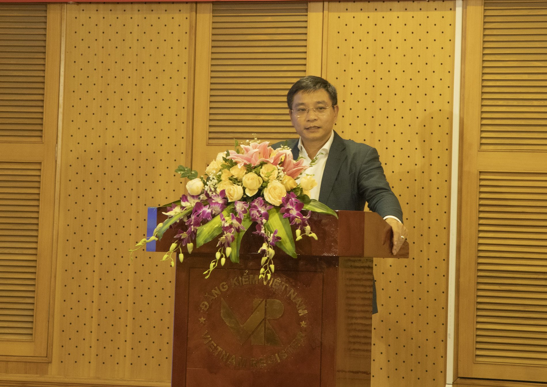 Bộ trưởng Nguyễn Văn Thắng: Cục Đăng kiểm VN sẽ chỉ làm công tác quản lý Nhà nước - Ảnh 1.