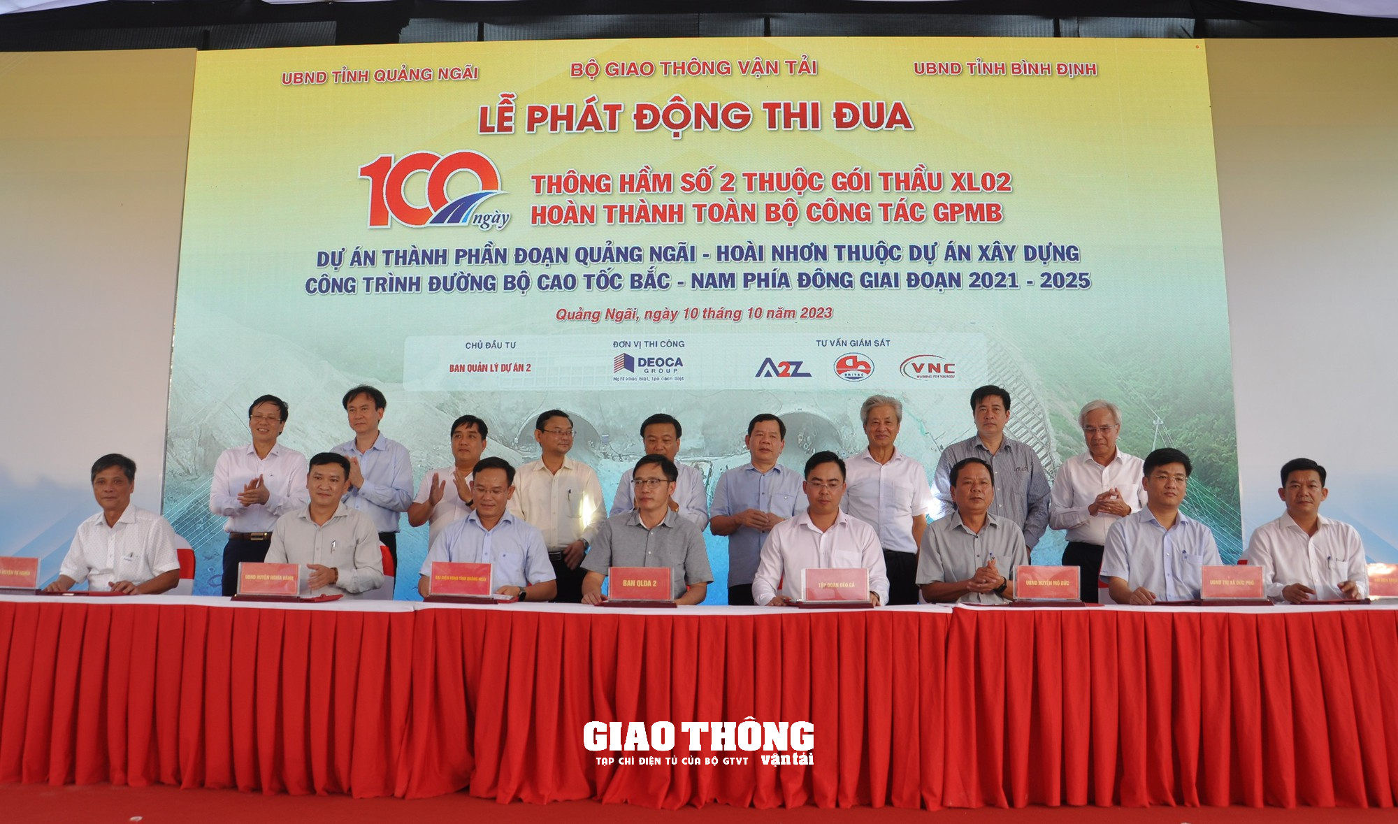 Chiến dịch &quot;100 ngày thông hầm 2 và hoàn thành GPMB dự án cao tốc Quảng Ngãi-Hoài Nhơn&quot; - Ảnh 9.
