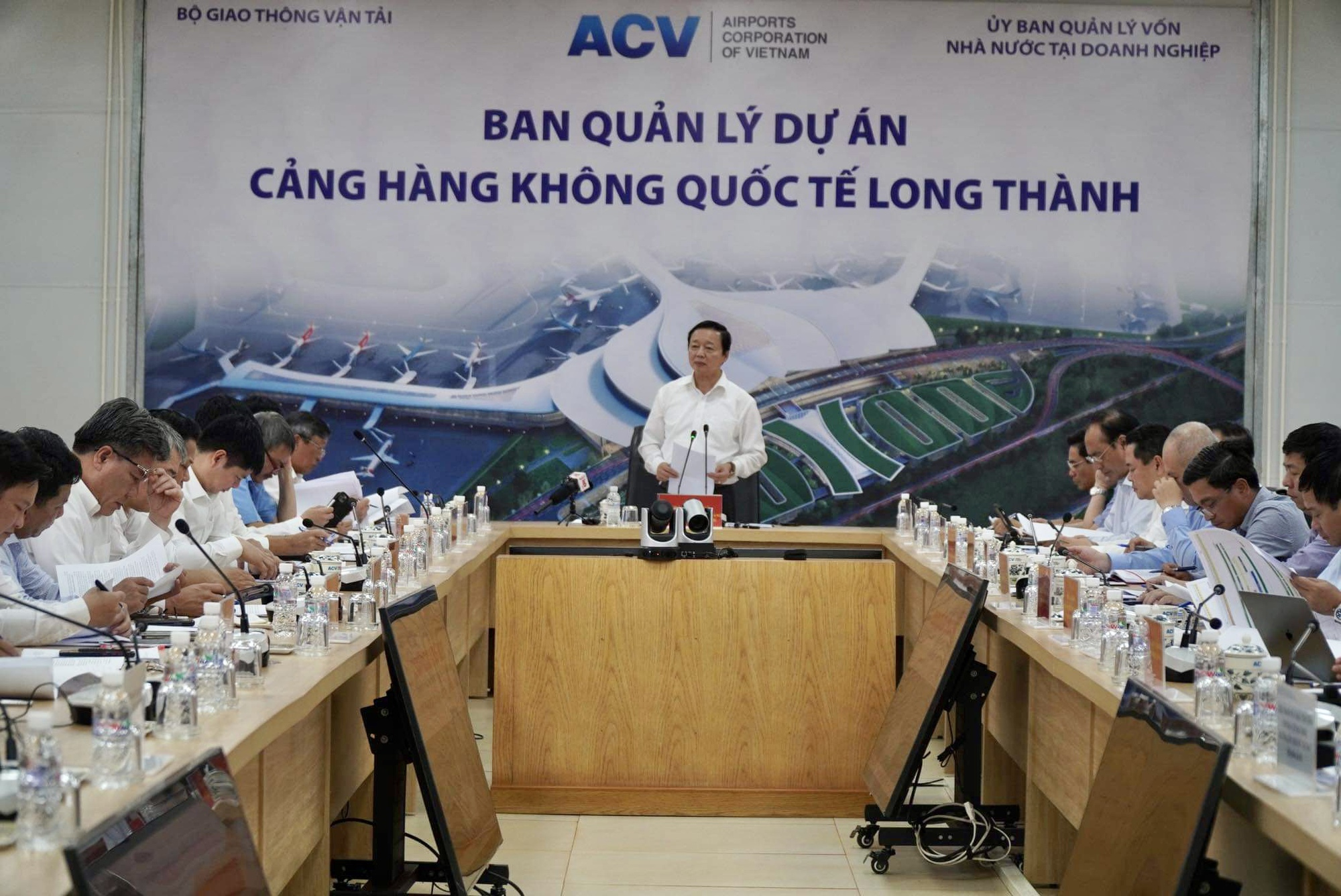 Phó thủ tướng Trần Hồng Hà kiểm tra dự án sân bay Long Thành  - Ảnh 3.