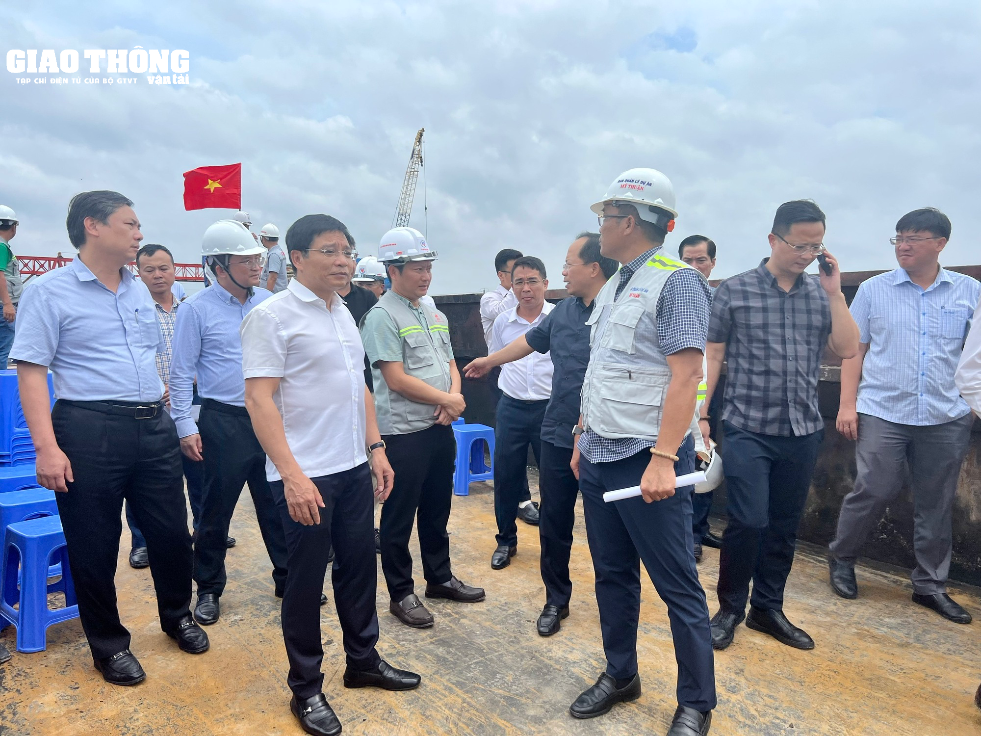 Bộ trưởng Nguyễn Văn Thắng: Xem xét nhân rộng phạm vi thí điểm dùng cát biển tại các dự án giao thông- Ảnh 4.