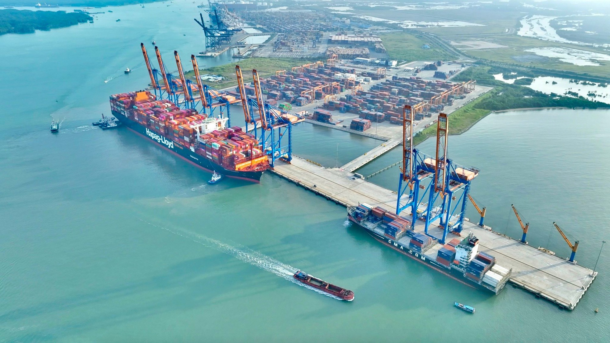 Thêm siêu tàu container vào cụm cảng Cái Mép - Thị Vải- Ảnh 1.