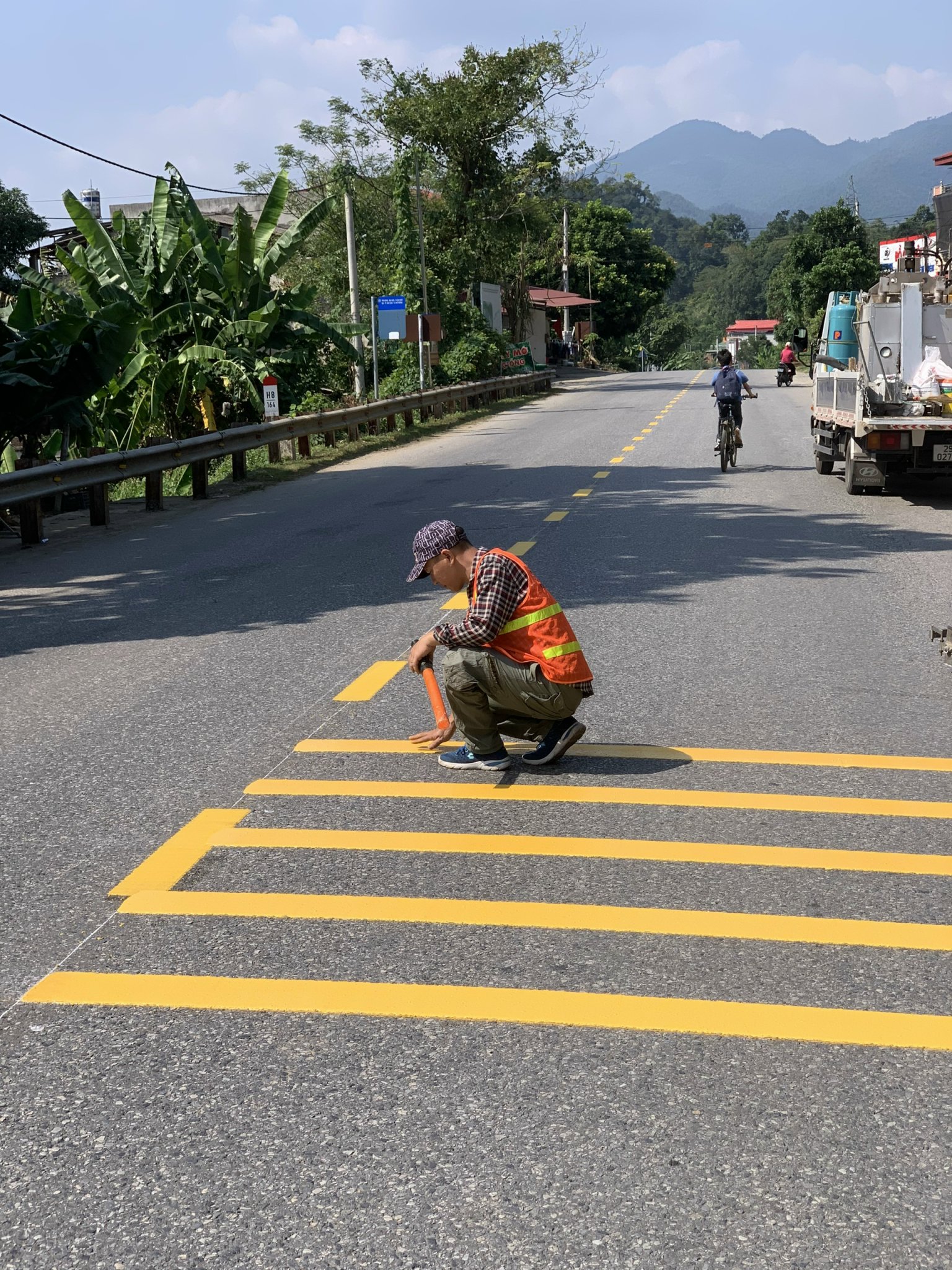 Cảnh báo tai nạn do sương mù trên các cung đường miền núi phía Bắc- Ảnh 1.