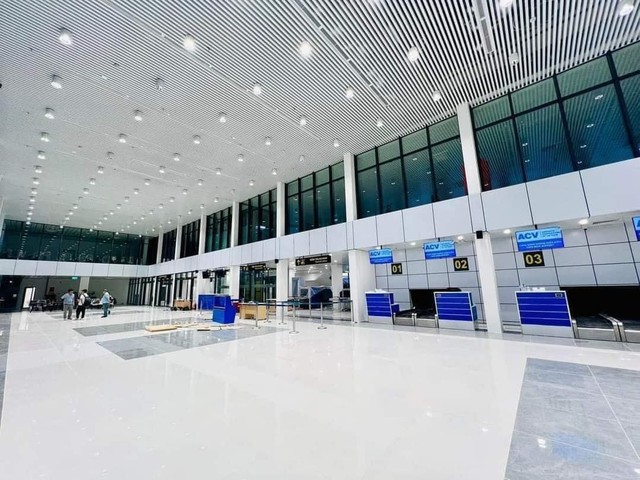 Bộ trưởng Nguyễn Văn Thắng và những hành khách đầu tiên “xông đất” sân bay Điện Biên mới- Ảnh 10.