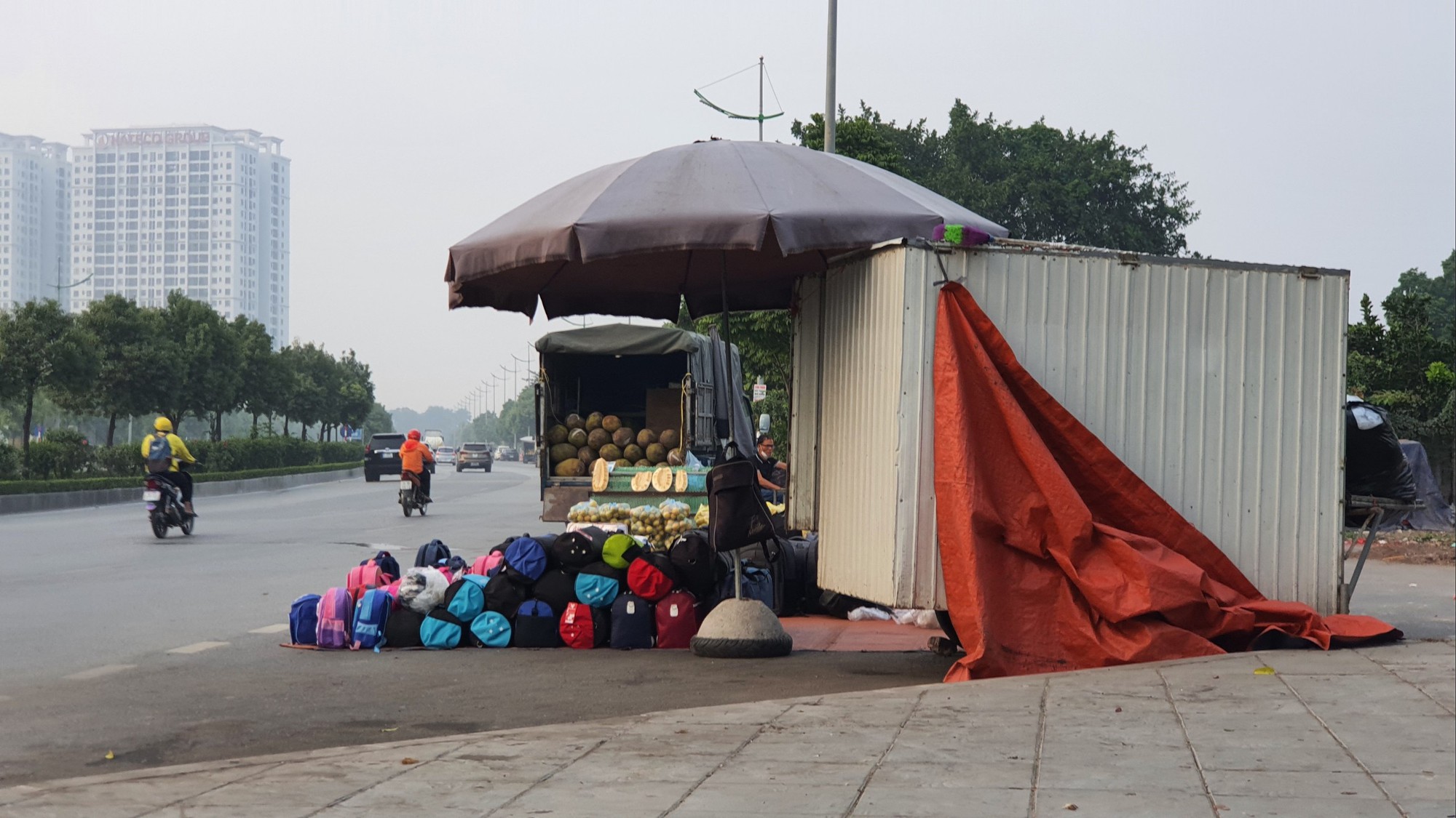 Hà Nội: Gia tăng vi phạm trật tự đô thị tại phường Phương Canh- Ảnh 3.
