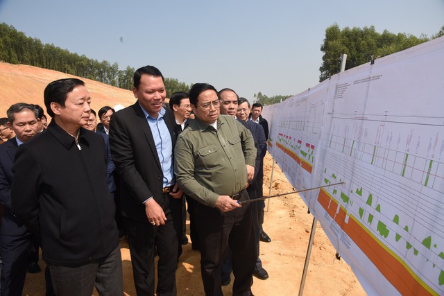 Hai địa phương được giao đầu tư hoàn chỉnh cao tốc Tuyên Quang - Phú Thọ tốc độ 120km/h - Ảnh 1.