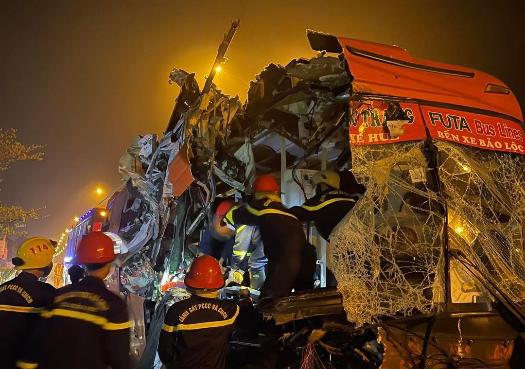 Tạm giữ tài xế xe Phương Trang gây tai nạn khiến 3 người tử vong - Ảnh 1.