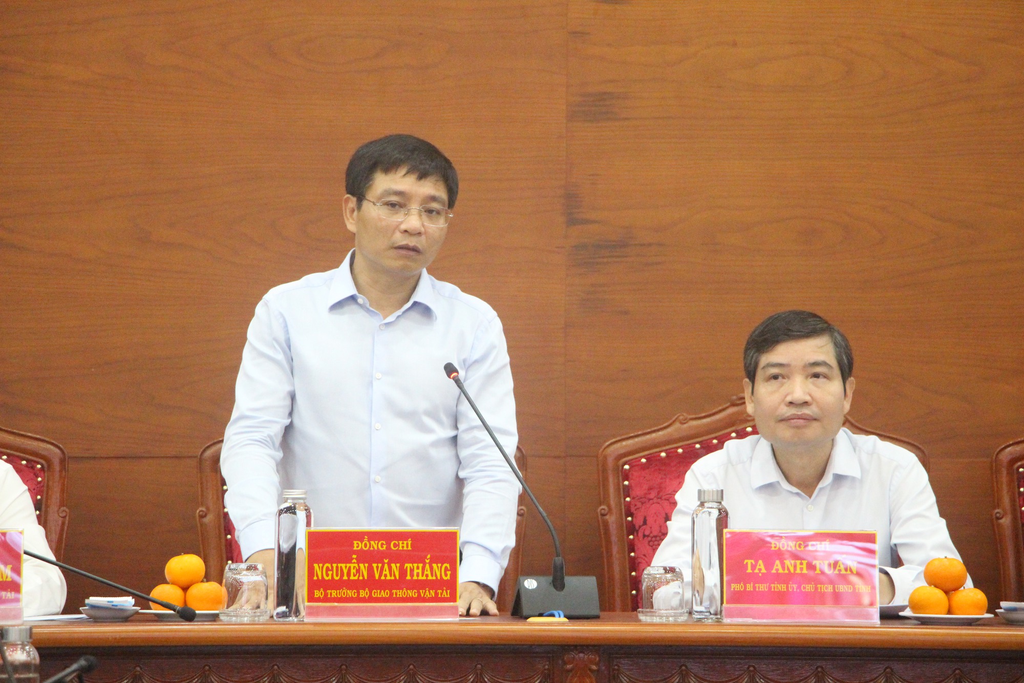 Giá vật liệu làm cao tốc qua Phú Yên tăng đột biến, Bộ GTVT họp khẩn với địa phương - Ảnh 2.