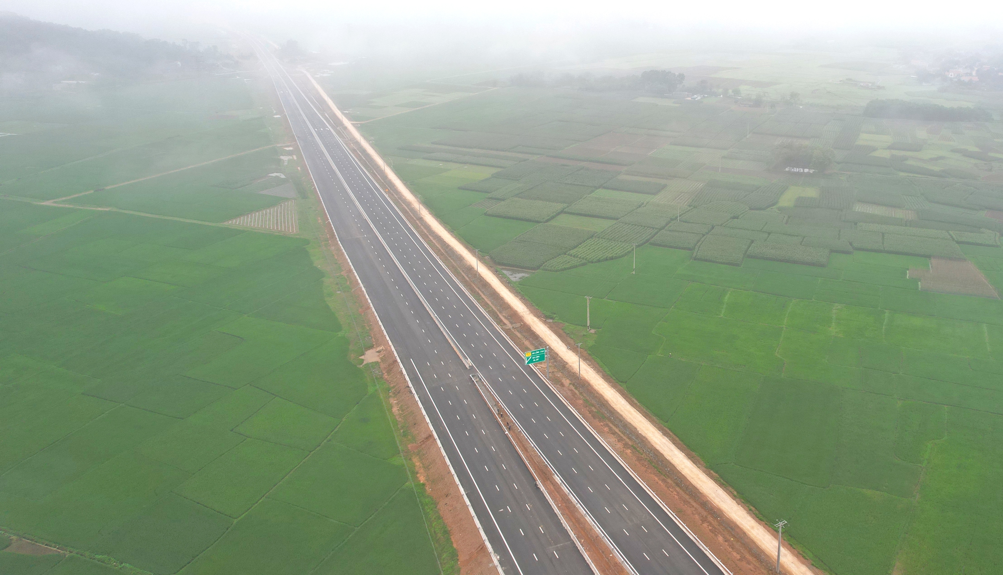 Hoàn thành hầm lớn nhất cao tốc Bắc - Nam qua Ninh Bình - Thanh Hóa  - Ảnh 16.
