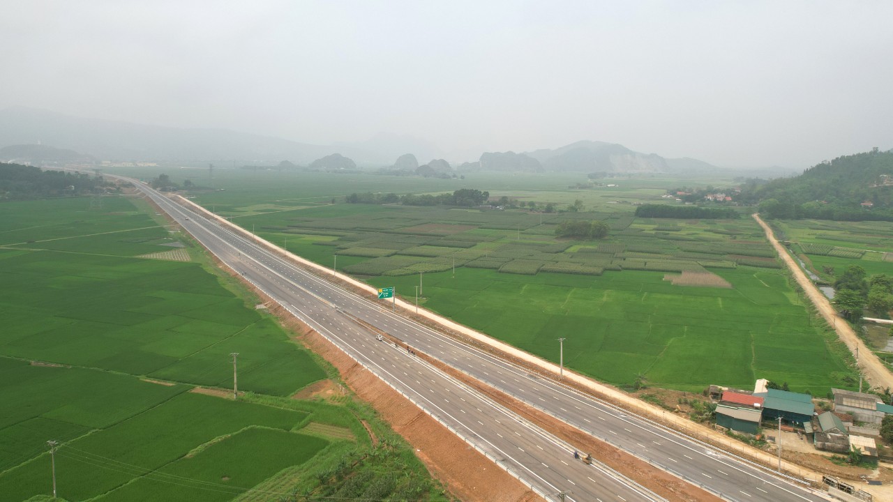 Hoàn thành hầm lớn nhất cao tốc Bắc - Nam qua Ninh Bình - Thanh Hóa  - Ảnh 13.