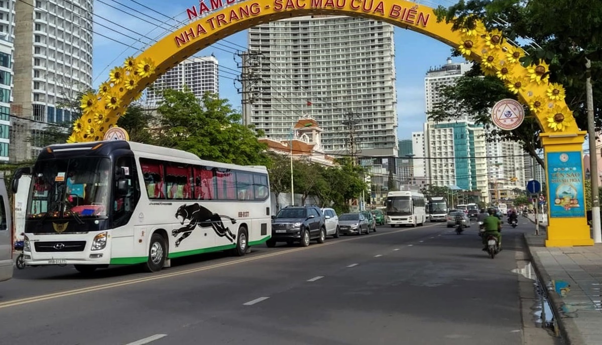 Nha Trang phân luồng giao thông phục vụ Festival Biển - Ảnh 1.