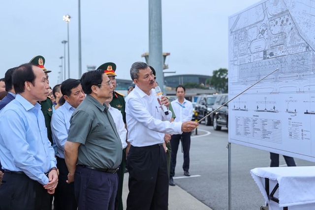 Thủ tướng: Dứt khoát phải khởi công Dự án Nhà ga T2 sân bay Cát Bi vào quý 4/2023 - Ảnh 1.