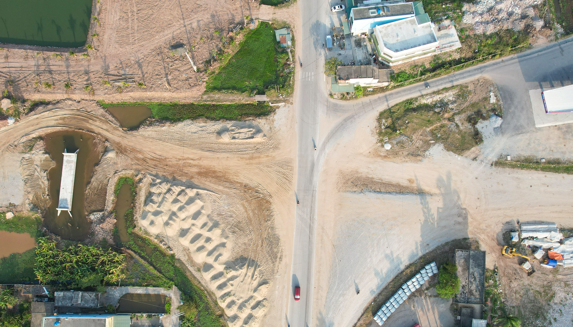 Dự án đường bộ ven biển Thái Bình mất an toàn giao thông - Ảnh 1.