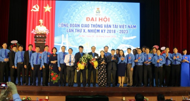 Công đoàn GTVT Việt Nam triển khai kế hoạch thực hiện Nghị quyết số 28-NQ/TW  - Ảnh 2.
