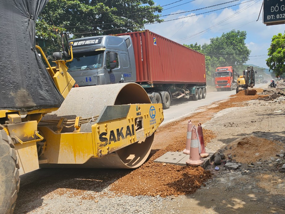 Cảnh báo chất lượng công trình sửa chữa Quốc lộ 37 đoạn qua tỉnh Hải Dương - Ảnh 3.