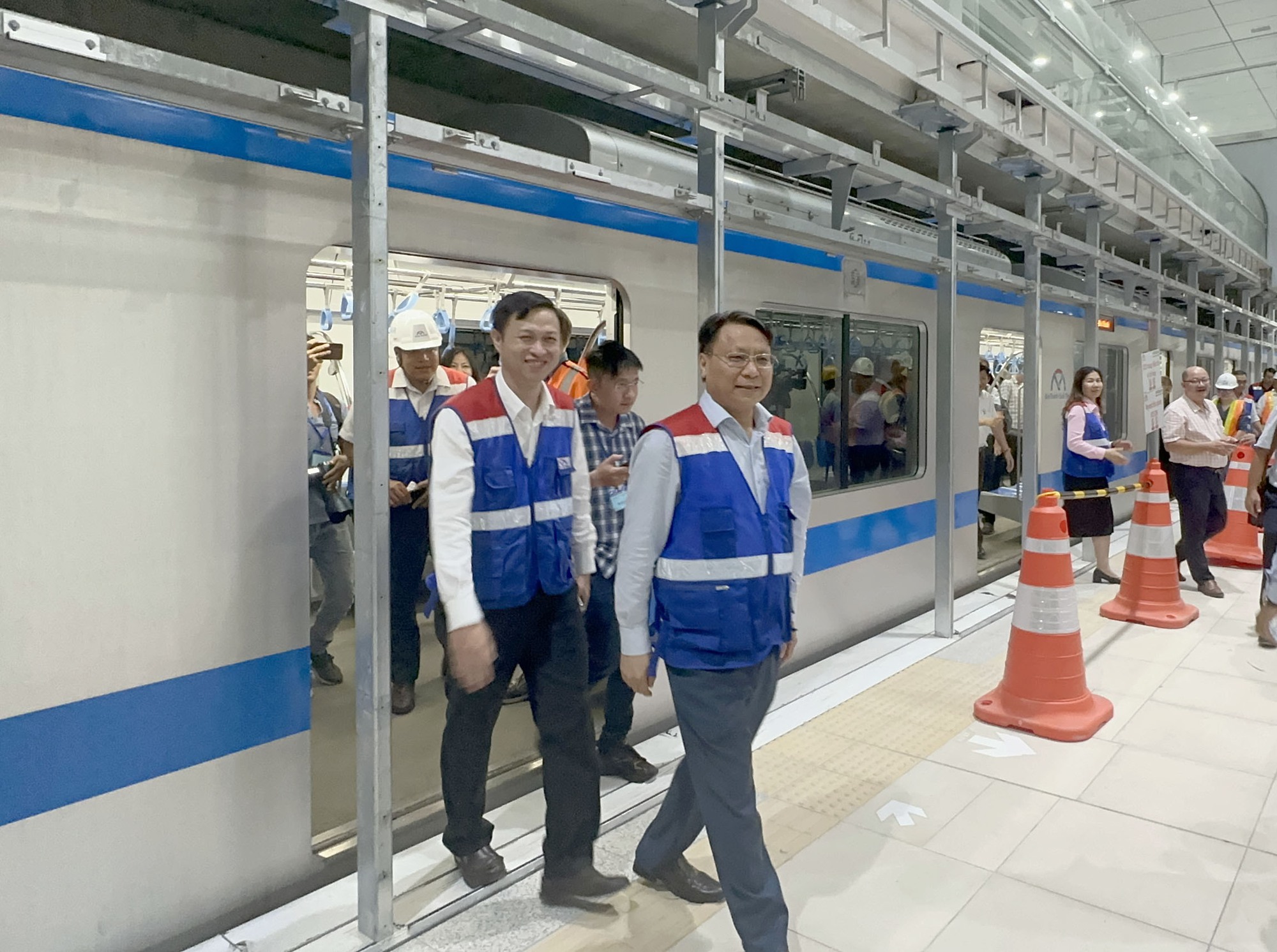 Video trải nghiệm trên tuyến metro Bến Thành - Suối Tiên - Ảnh 8.