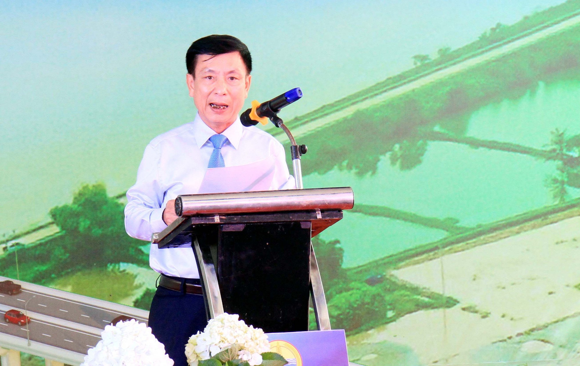 Triển khai thi công dự án cầu vượt sông Đáy trên cao tốc Ninh Bình - Nam Định - Thái Bình - Hải Phòng - Ảnh 1.