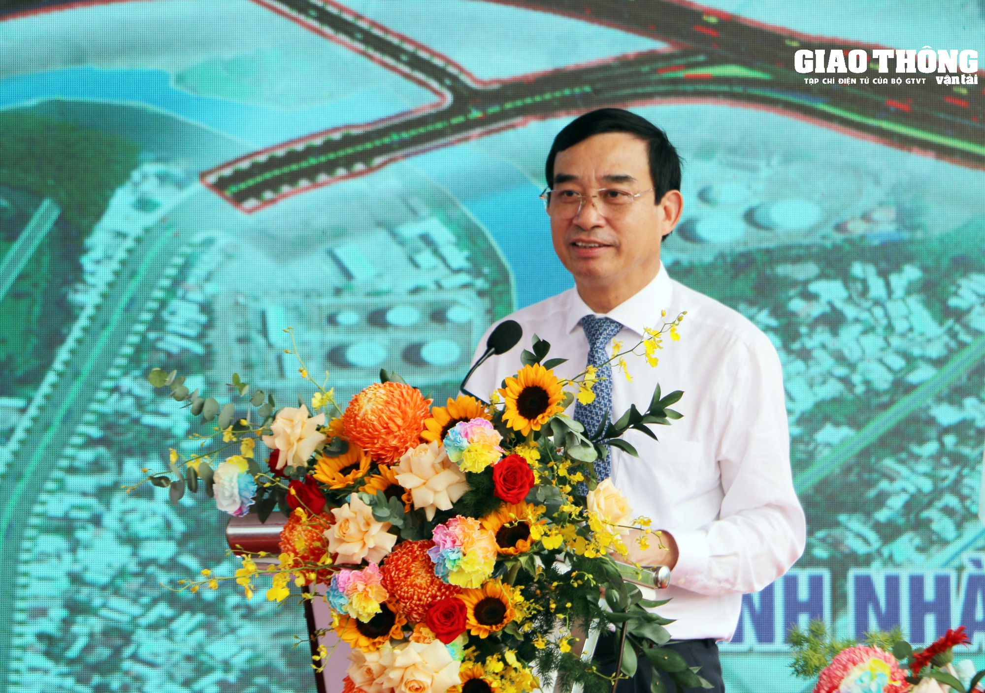 Đà Nẵng: Khởi công tuyến đường ven biển nối Cảng Liên Chiểu trị giá 1.203 tỷ đồng - Ảnh 2.