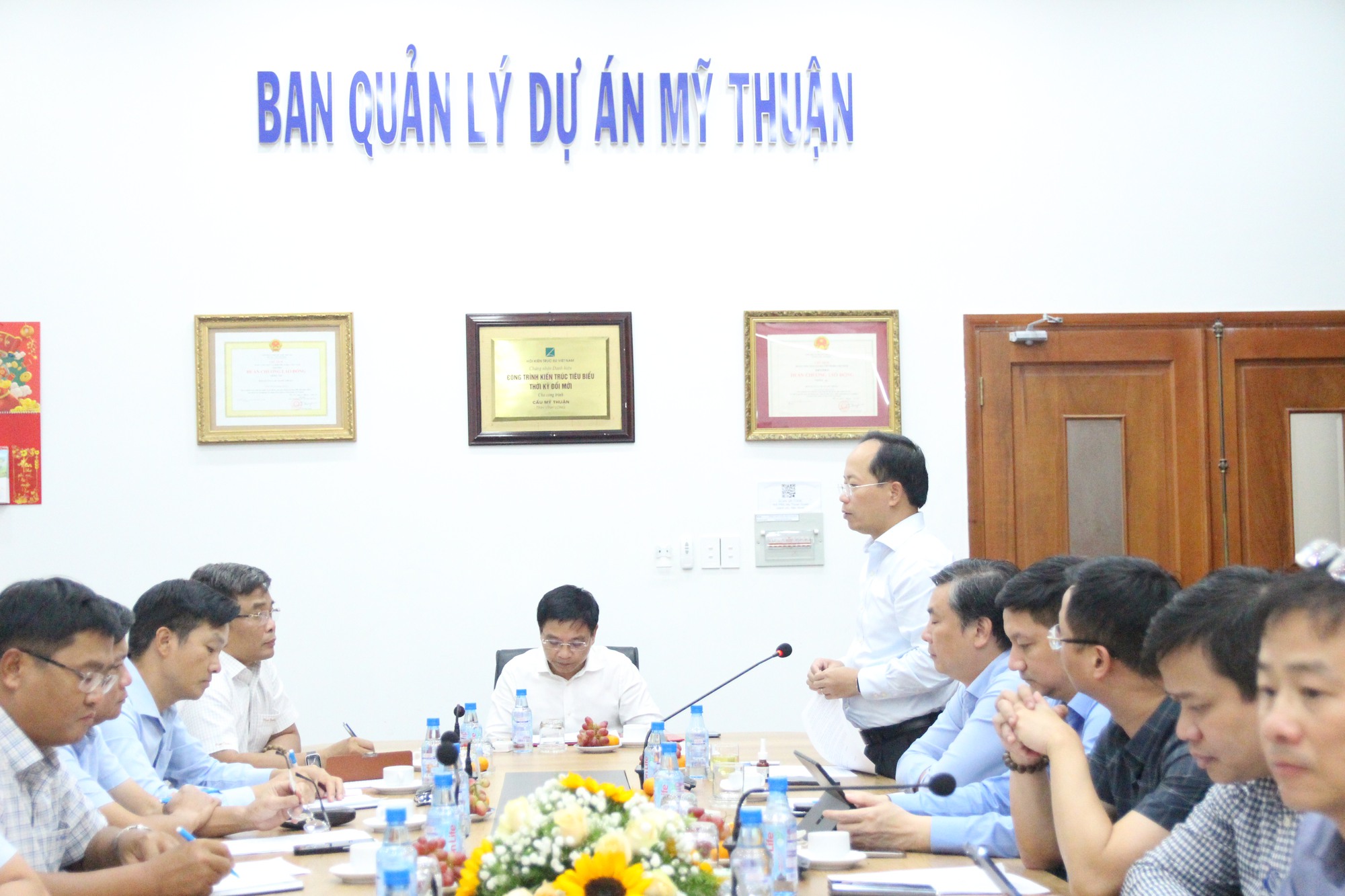 Bộ trưởng Nguyễn Văn Thắng: Ban QLDA Mỹ Thuận cần đoàn kết, tiếp tục bứt phá- Ảnh 1.