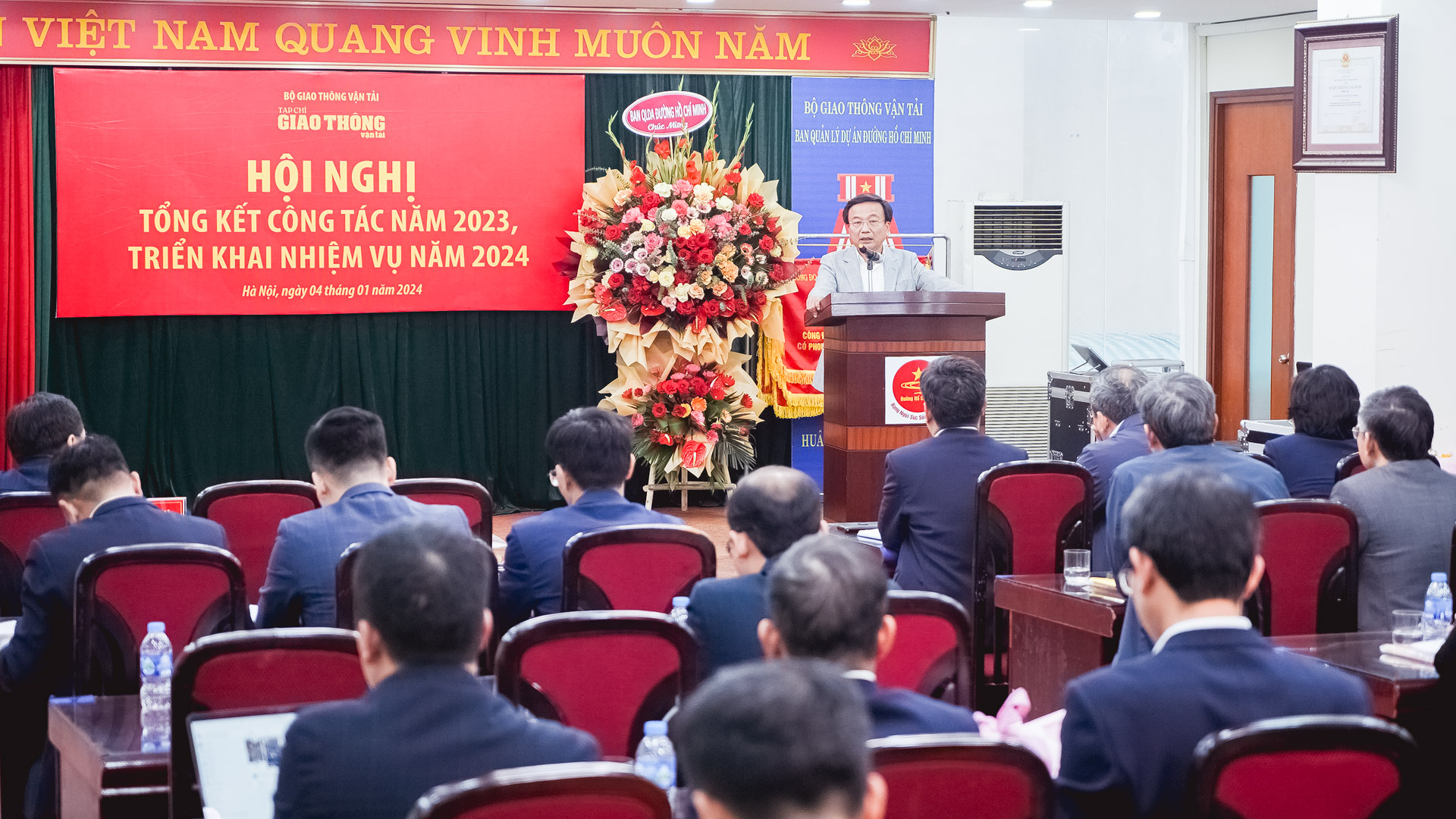 Thứ trưởng Nguyễn Danh Huy: "Tôi tin tưởng trên những gương mặt rạng ngời ở Tạp chí GTVT"- Ảnh 1.