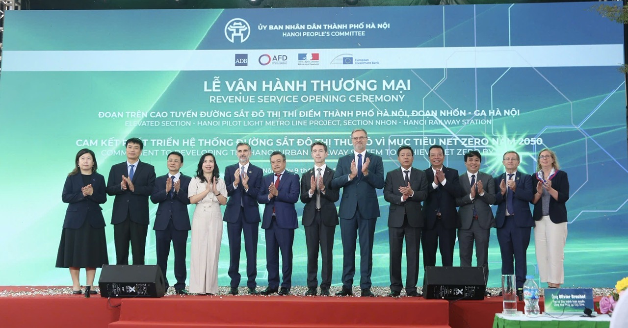 Chính thức Vận hành Thương mại đoạn trên cao Dự án đường sắt Nhổn - ga Hà Nội - Ảnh 1.