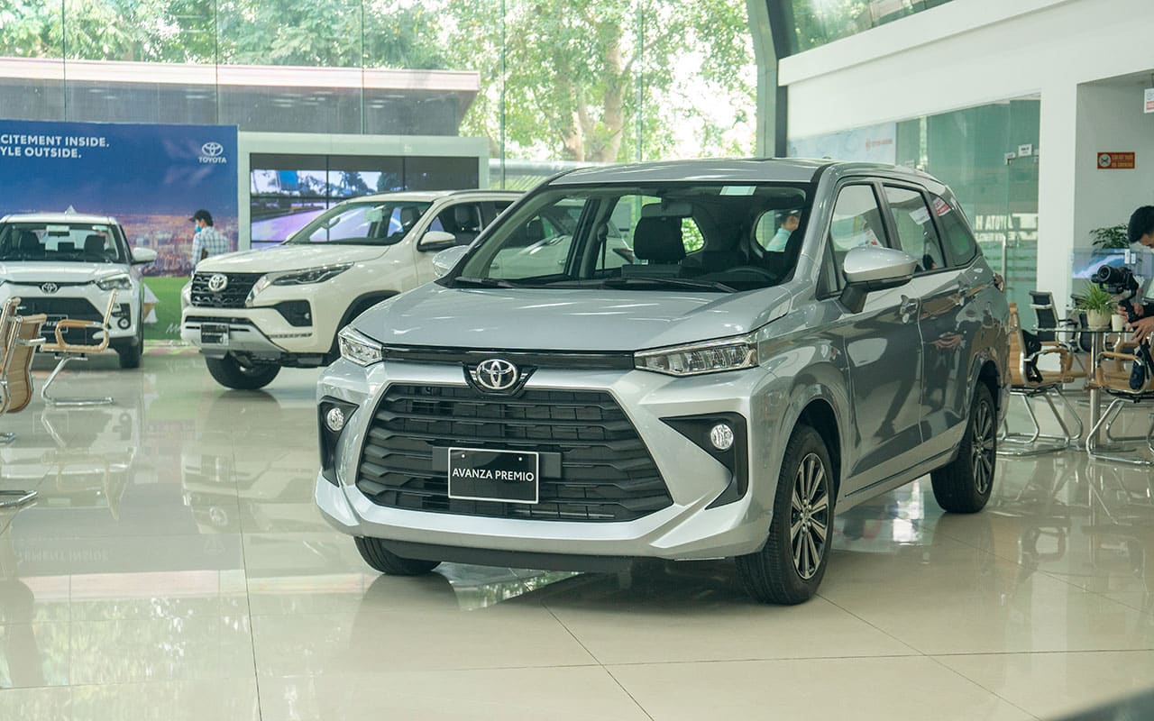 Giá xe Toyota Avanza Premio lăn bánh tháng 12/2024: Rẻ như Hyundai Accent- Ảnh 1.