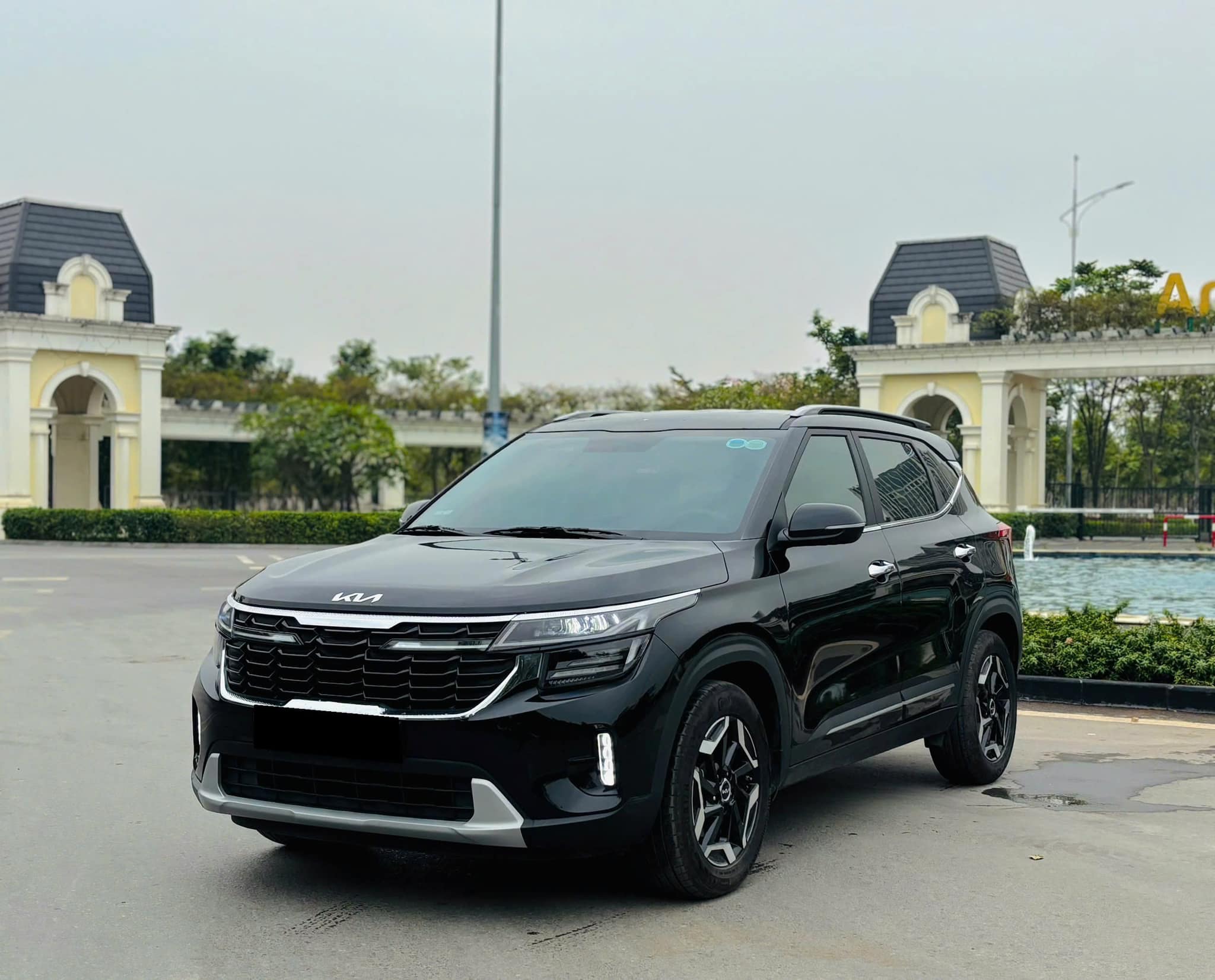 Mức tiêu thụ nhiên liệu mới làm khó xe xăng? - Ảnh 1.