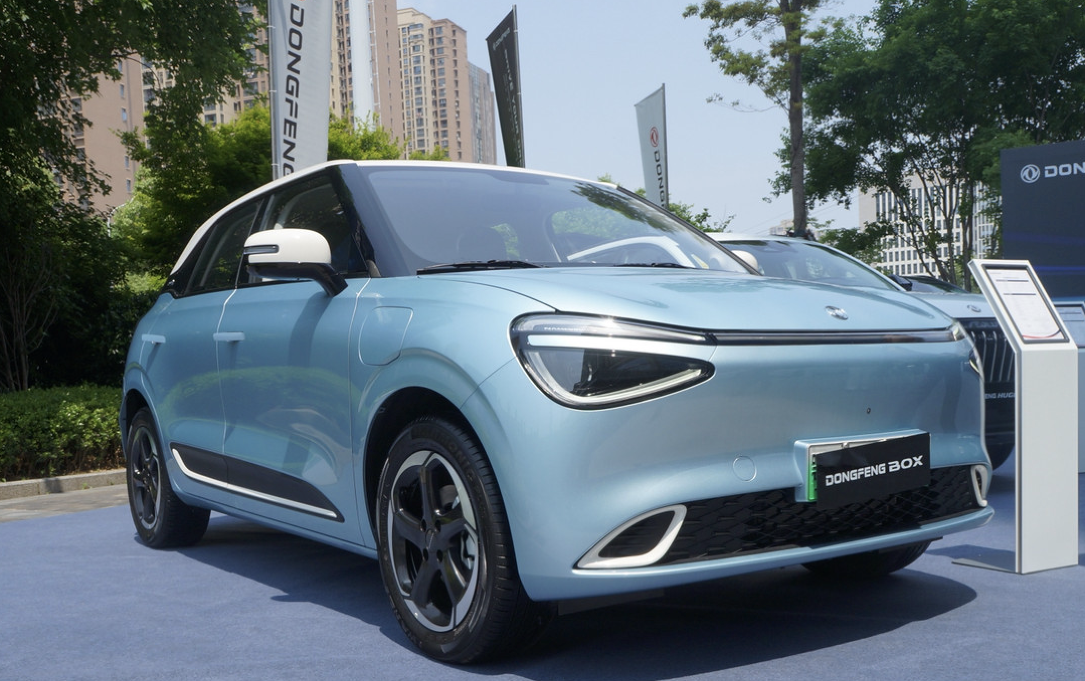 Loạt ô tô ra mắt Việt Nam tháng 1/2025: Thêm nhiều xe điện, đối thủ Mitsubishi Xpander chỉ hơn 500 triệu đồng- Ảnh 1.