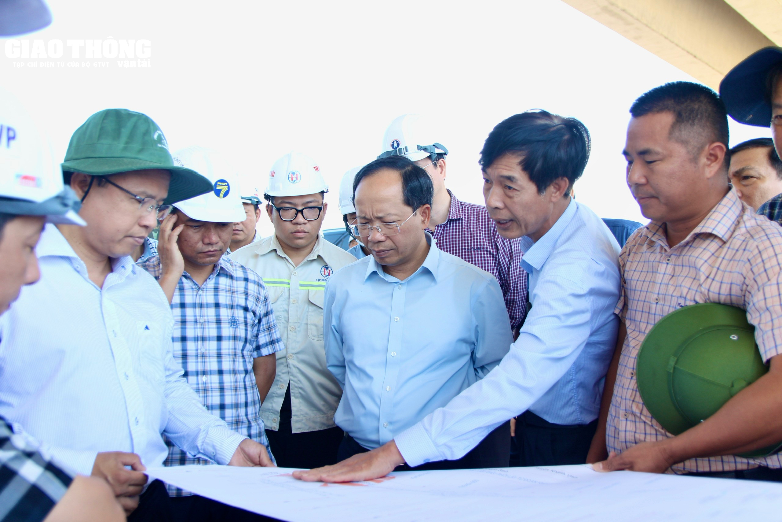 Phấn đấu hoàn thành cao tốc Vân Phong - Nha Trang trước 30/6/2025- Ảnh 4.