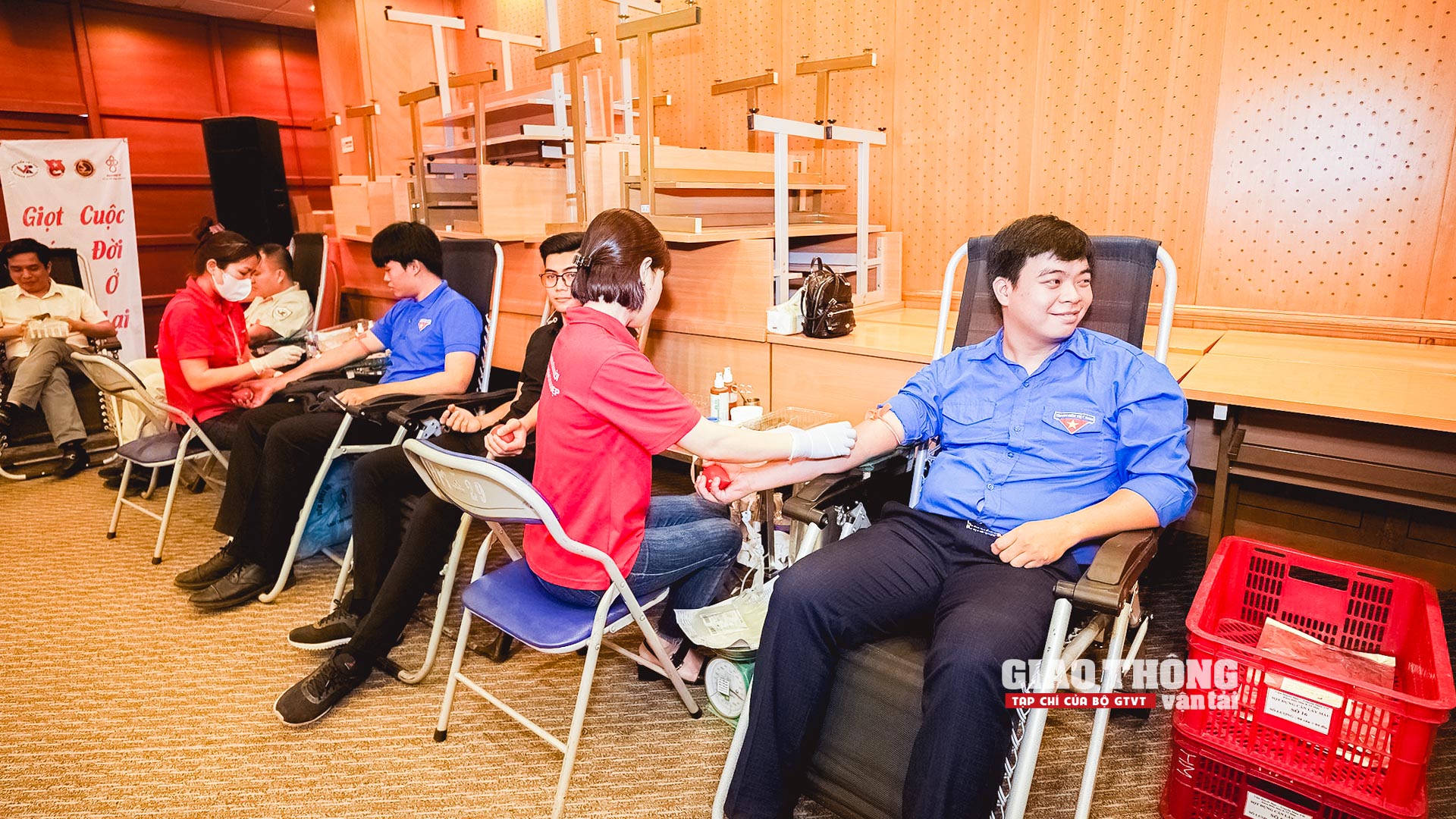 Thanh niên Bộ GTVT tổ chức ngày hội hiến máu tình nguyện- Ảnh 3.