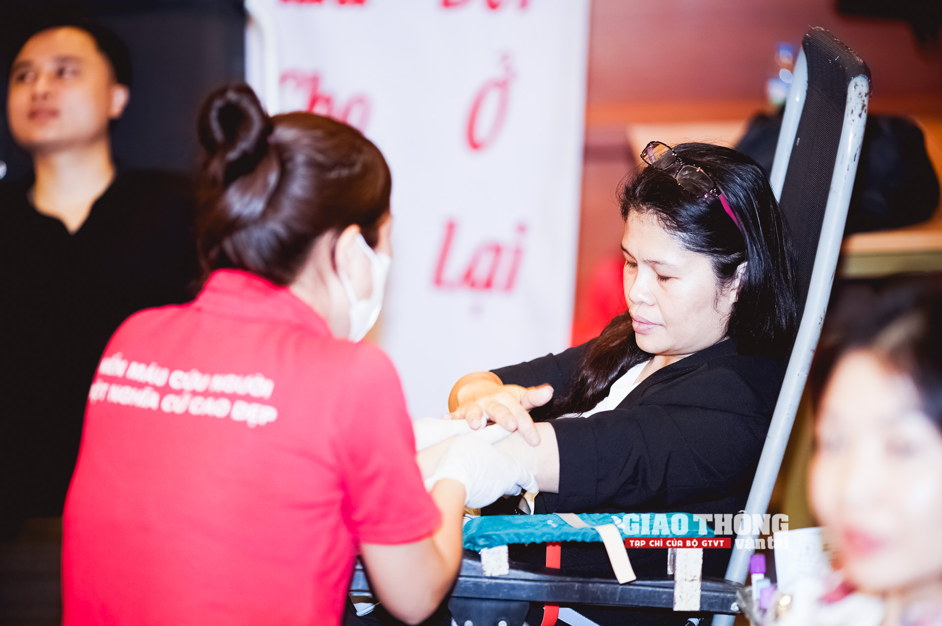 Thanh niên Bộ GTVT tổ chức ngày hội hiến máu tình nguyện- Ảnh 16.