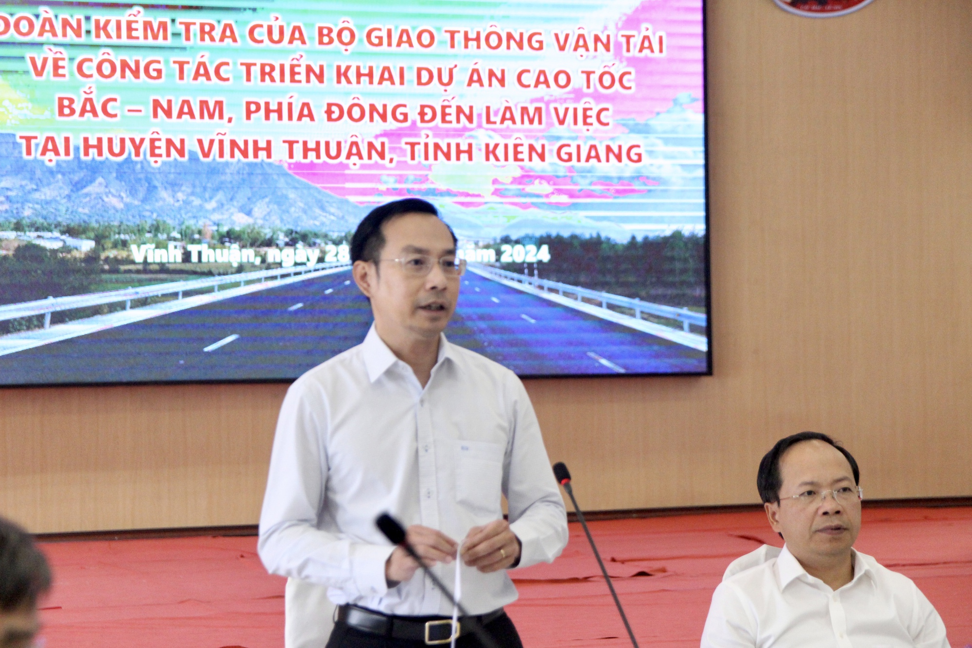 Ngày mai sẽ khởi công đường Hồ Chí Minh đoạn Rạch Sỏi - Bến Nhất, Gò Quao - Vĩnh Thuận- Ảnh 2.