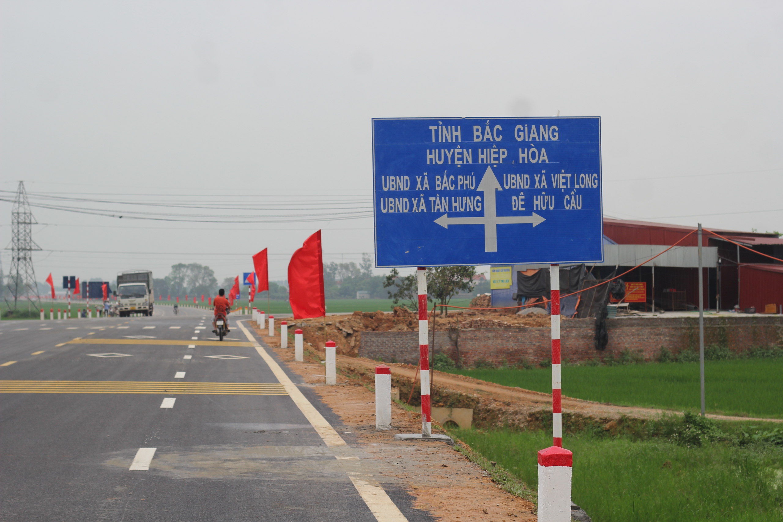 Đưa vào khai thác tuyến đường gần 200 tỷ đồng nối Hà Nội - Bắc Giang- Ảnh 6.