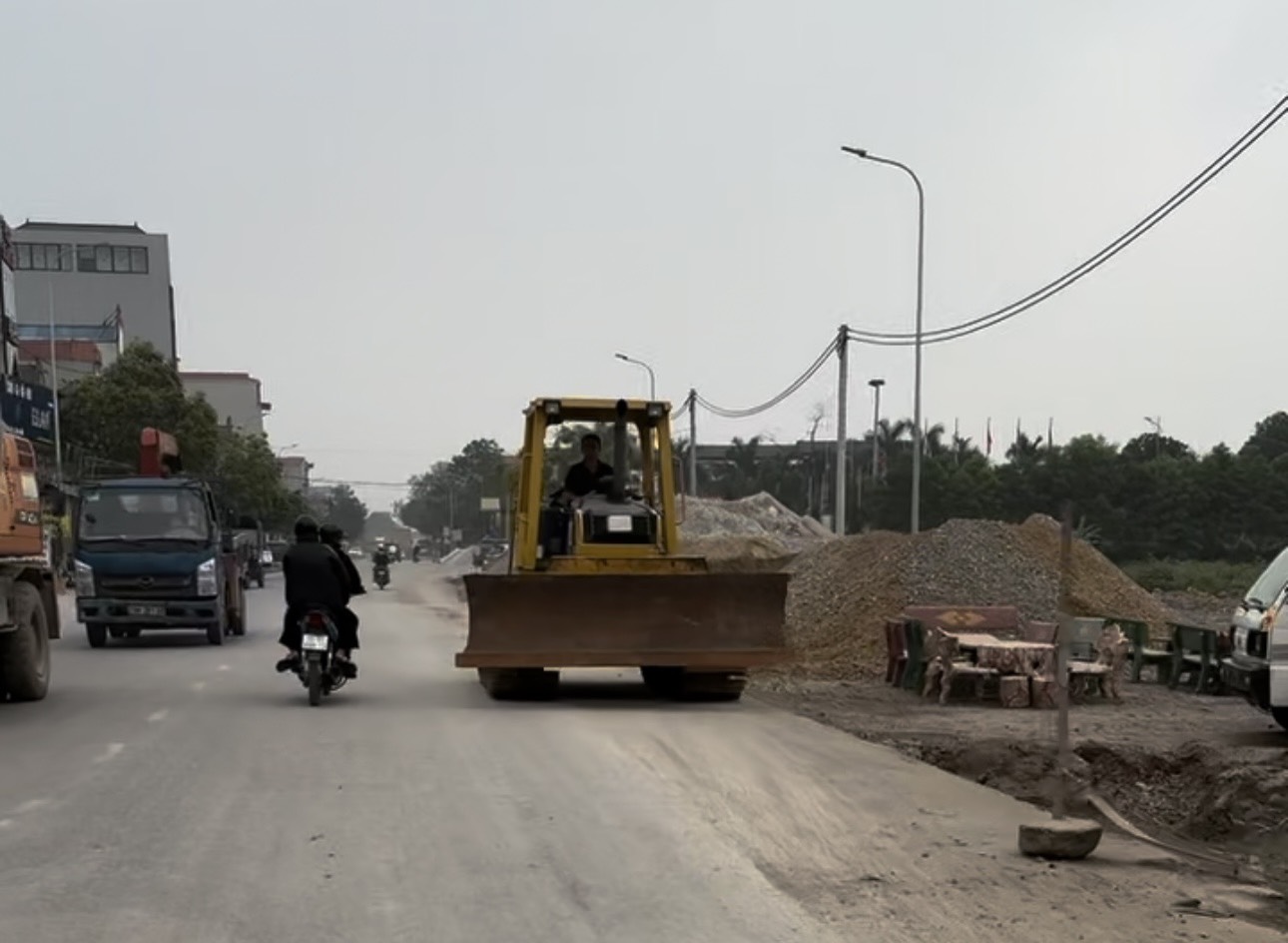 Bắc Ninh: Dự án cải tạo Tỉnh lộ 295 địa bàn huyện Yên Phong, vẫn là cách thi công thiếu an toàn- Ảnh 10.