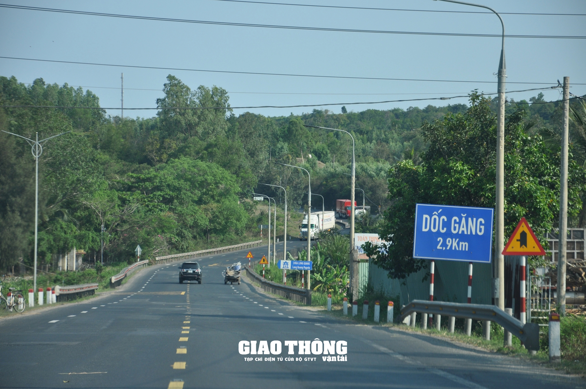 Cử tri, nhân dân tỉnh Phú Yên vui mừng khi các tuyến quốc lộ ngày càng an toàn, chất lượng- Ảnh 5.