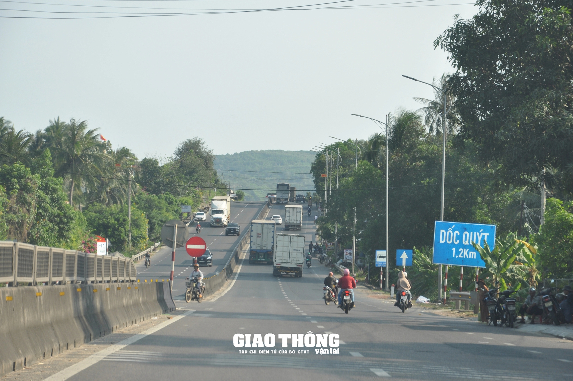 Cử tri, nhân dân tỉnh Phú Yên vui mừng khi các tuyến quốc lộ ngày càng an toàn, chất lượng- Ảnh 3.