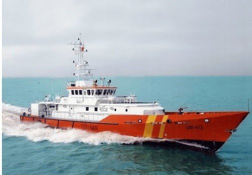 Hiện trường cứu ngư dân bất ngờ đột quỵ trên tàu cá tại khu vực đảo Tri Tôn- Ảnh 1.