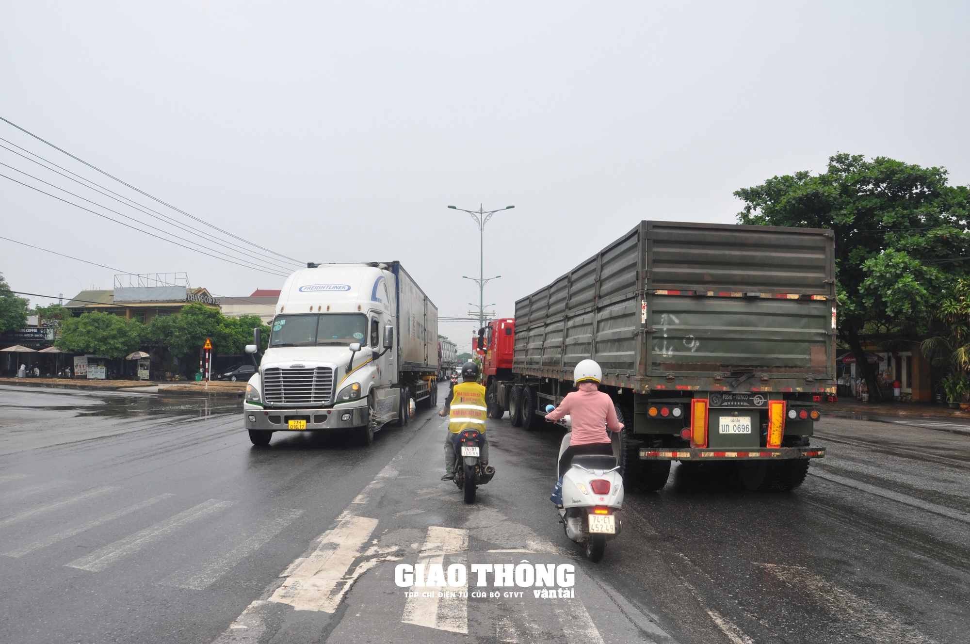 Nhìn lại 1 tháng phân luồng cao tốc Cam Lộ- La Sơn- Bài 2: Không có chuyện QL1 qua Quảng Trị tăng TNGT- Ảnh 16.