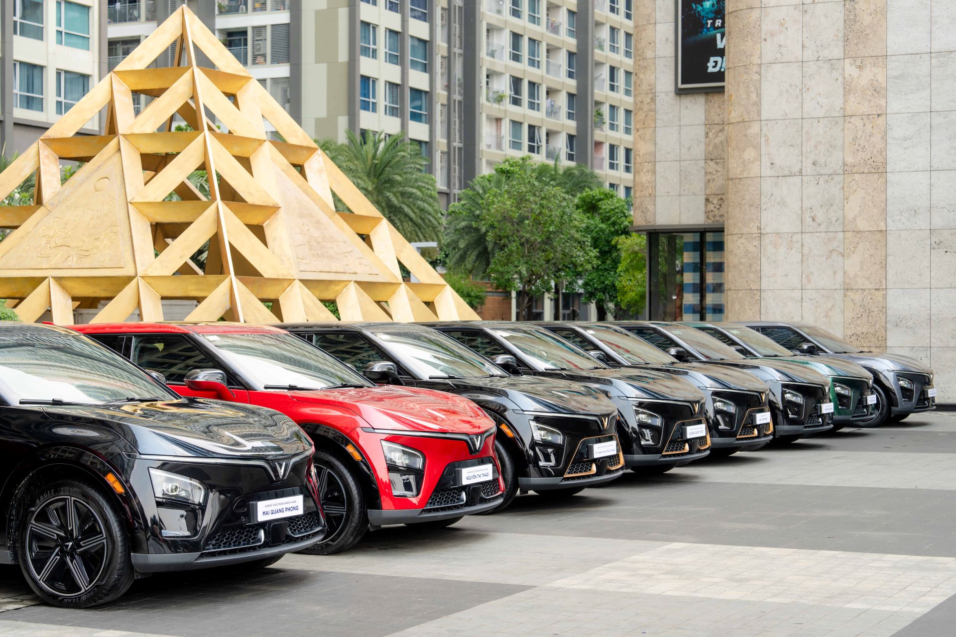 Giá xe ô tô đã chạm đáy ở Việt Nam? - Ảnh 2.