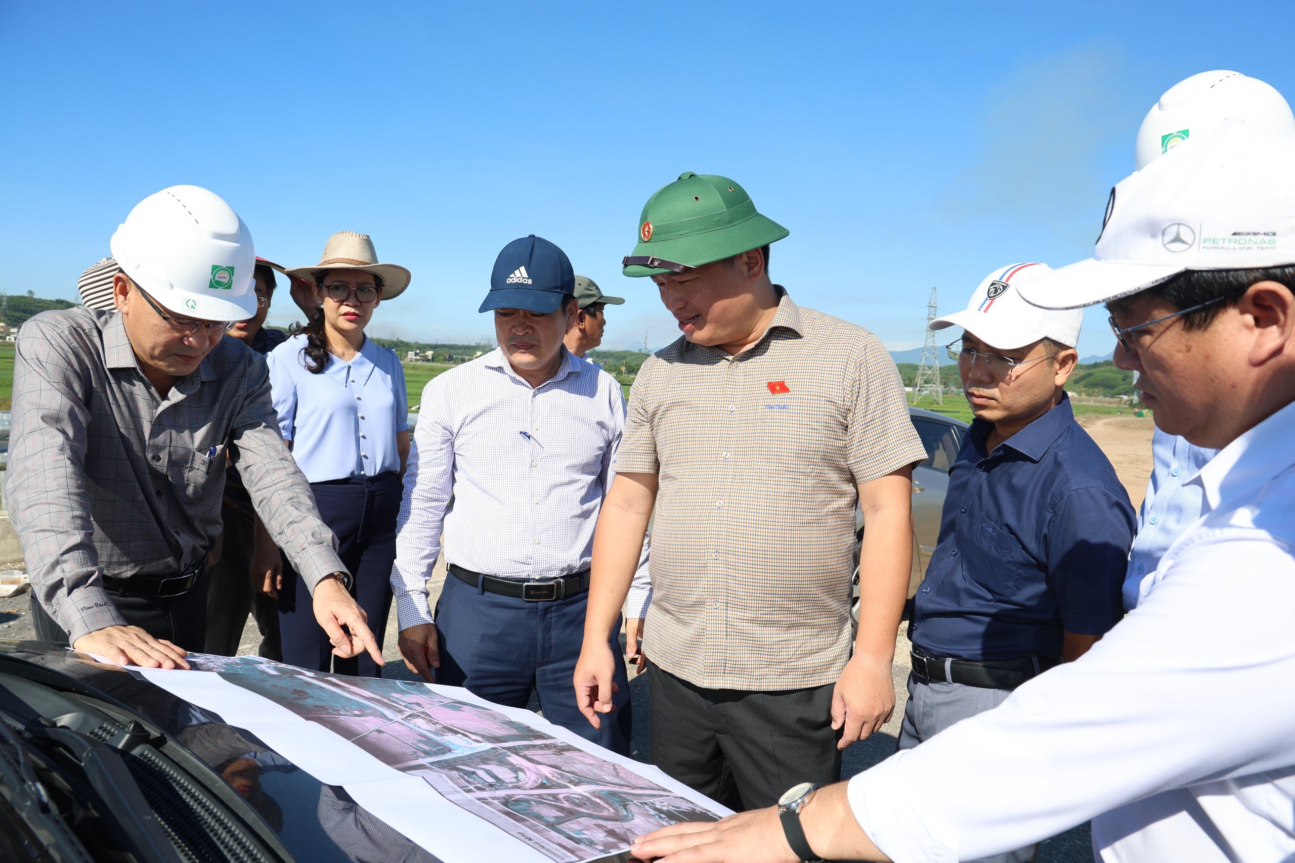 Gỡ vướng nút giao đường cao tốc Đà Nẵng - Quảng Ngãi: Phấn đấu thông nút đường Trì Bình - Dung Quất trong năm 2025- Ảnh 2.