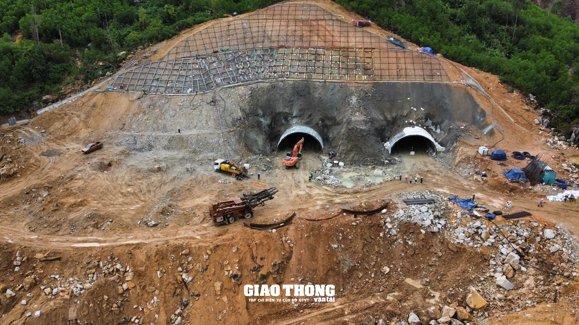 Cận cảnh thi công hầm Phượng Hoàng trên cao tốc Khánh Hòa - Buôn Ma Thuột- Ảnh 10.